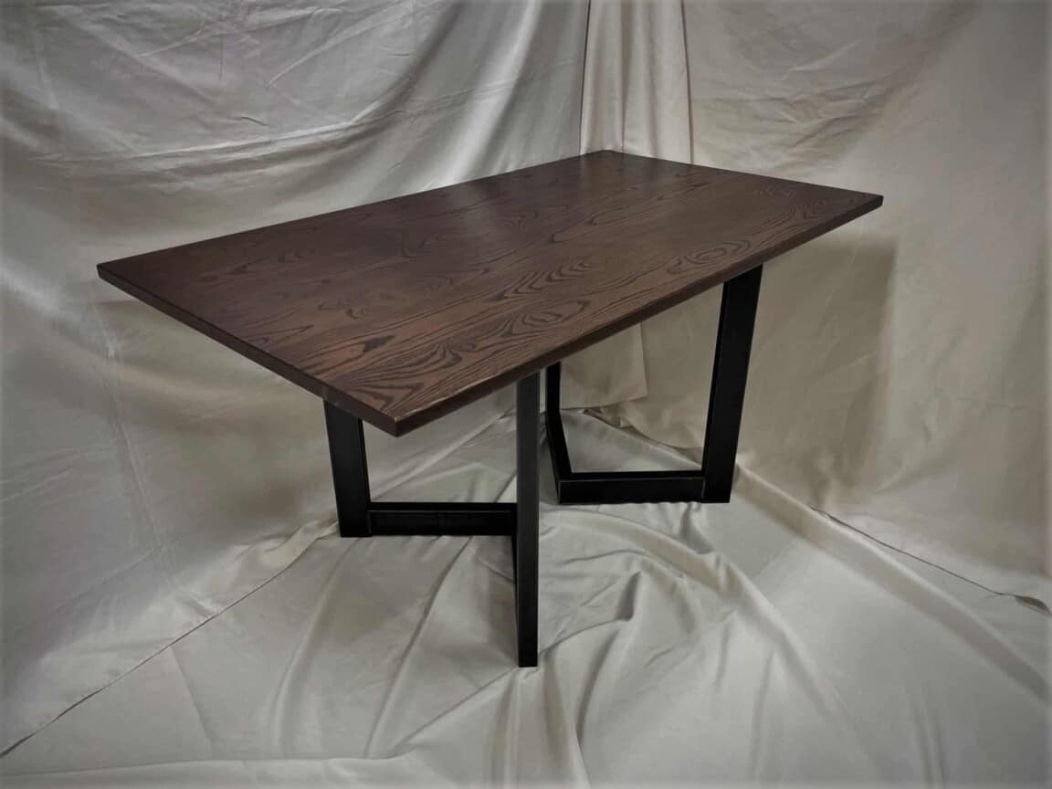 Camas Table - Image 2