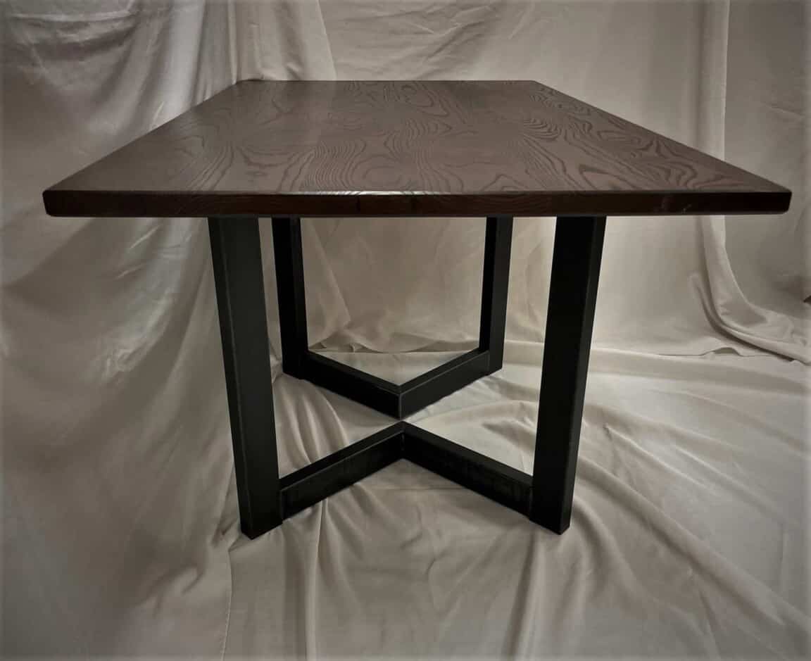 Camas Table - Image 3