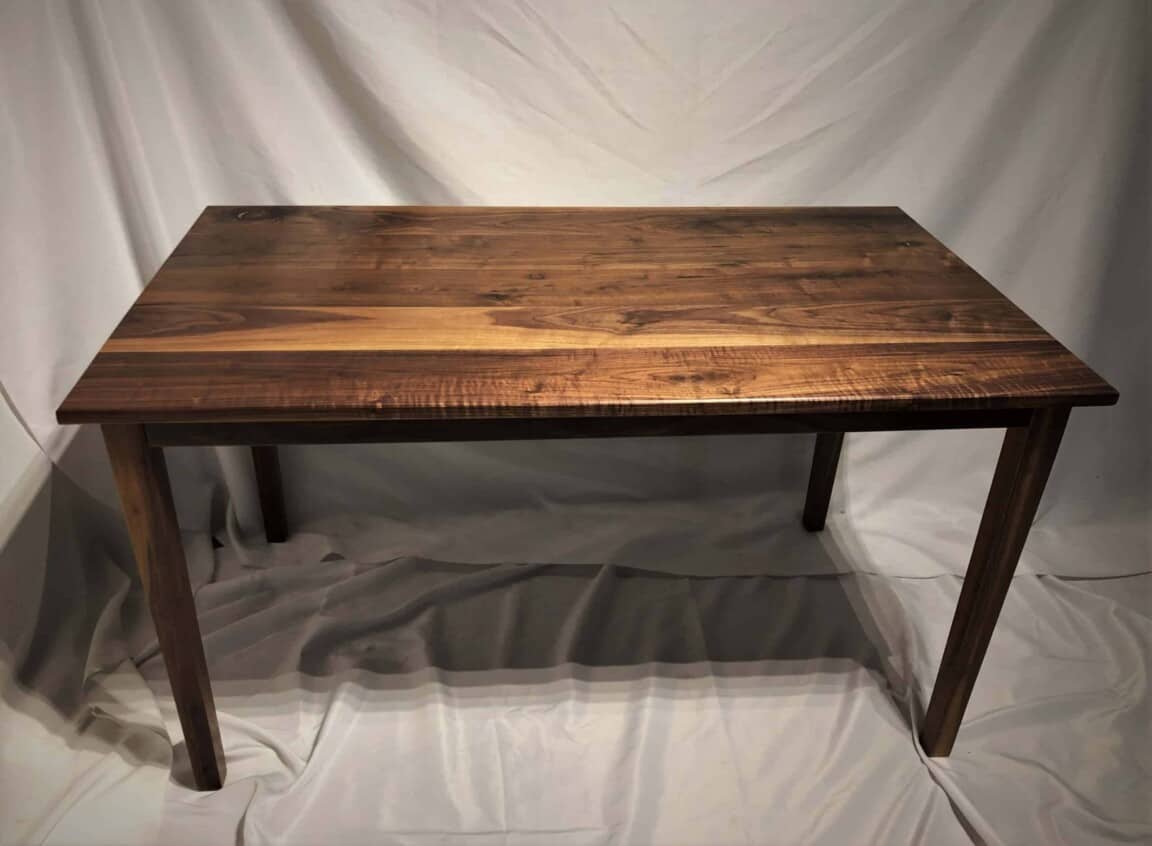 Classic Dining Table - Image 3