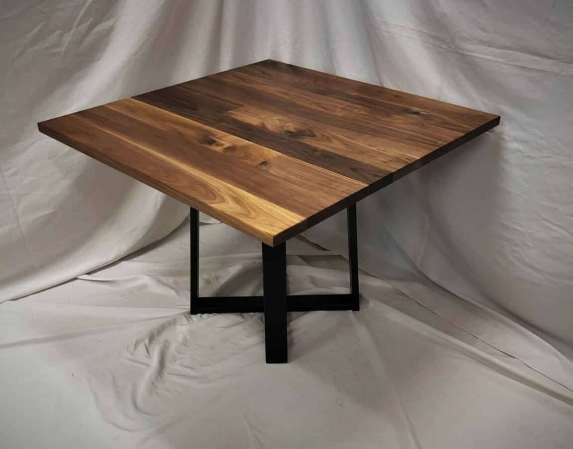 Carrara Pedestal Table - Image 2