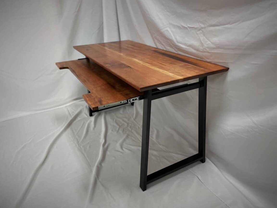 Wilmont Desk